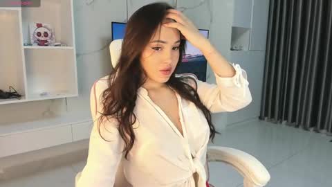 Snapshot of l1lpamp chatting on March 10, 2025, 5:50 pm Pampy online show from March 10, 2025, 5:50 pm