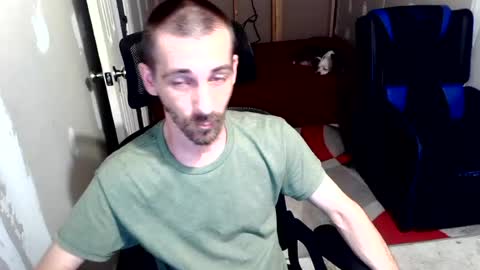 Snapshot of l1v1nth3dr3am chatting on August 6, 2026, 2:24 am l1v1nth3dr3am online show from August 6, 2026, 2:24 am