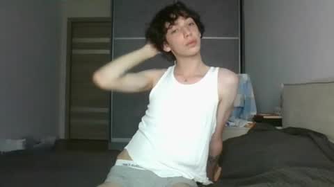Snapshot of l8199 chatting on July 20, 2026, 1:02 pm liam online show from July 20, 2026, 1:02 pm
