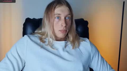 Adonis online show from February 15, 2026, 1:41 pm