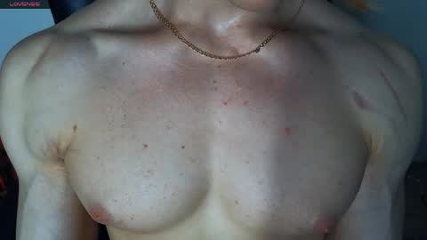 Snapshot of l_adonis_l chatting on May 20, 2026, 11:05 am Adonis online show from May 20, 2026, 11:05 am