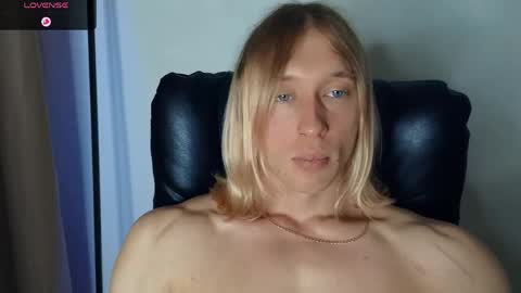 Snapshot of l_adonis_l chatting on May 28, 2026, 9:39 am Adonis online show from May 28, 2026, 9:39 am