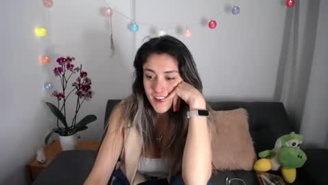 Snapshot of la_rola_ chatting on June 11, 2026, 3:15 am Catalina online show from June 11, 2026, 3:15 am