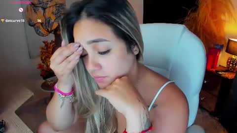 Snapshot of la_venezolana chatting on July 21, 2026, 7:00 am Vero online show from July 21, 2026, 7:00 am