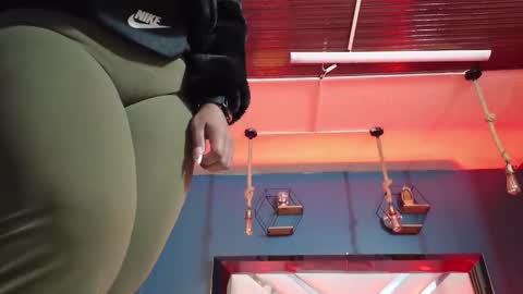 Snapshot of laady_brownn chatting on January 16, 2026, 11:25 am Cris online show from January 16, 2026, 11:25 am