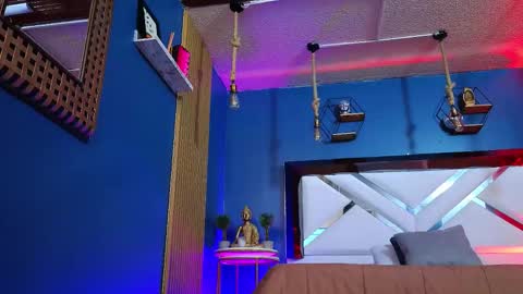 Snapshot of laady_brownn chatting on February 4, 2026, 11:05 am Cris online show from February 4, 2026, 11:05 am