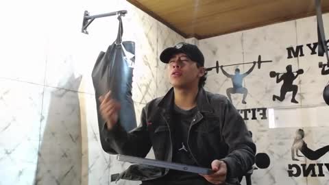 labrinthteasing online show from September 11, 2025, 12:27 pm