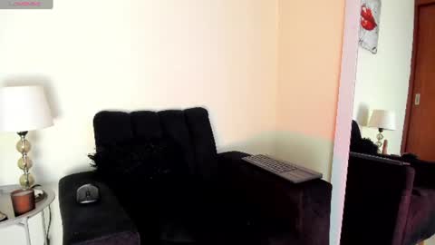 Snapshot of lace_victoria chatting on July 5, 2026, 6:04 pm lace_victoria online show from July 5, 2026, 6:04 pm
