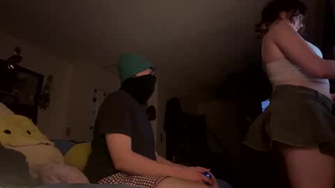 Snapshot of lacedinsin chatting on September 22, 2025, 3:41 am lacedinsin online show from September 22, 2025, 3:41 am