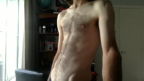 Sims online show from January 19, 2025, 5:58 am