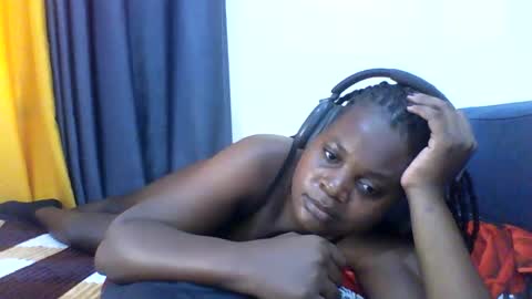 Snapshot of ladar_ chatting on February 27, 2026, 6:35 am vida online show from February 27, 2026, 6:35 am