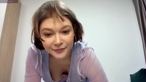 Snapshot of lady_birdd chatting on January 17, 2026, 3:28 pm lady_birdd online show from January 17, 2026, 3:28 pm