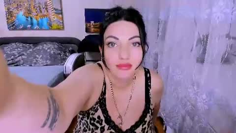 Snapshot of lady_boom_ chatting on July 11, 2026, 6:54 pm lady_boom_ online show from July 11, 2026, 6:54 pm