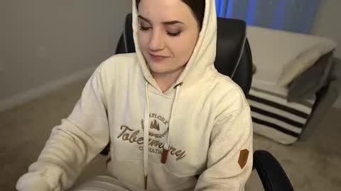 Anna online show from November 6, 2025, 1:06 am