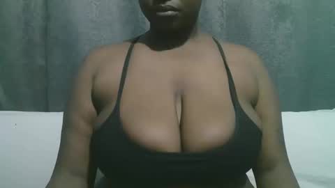 Snapshot of lady_dearra chatting on September 24, 2025, 2:04 am lady_dearra online show from September 24, 2025, 2:04 am
