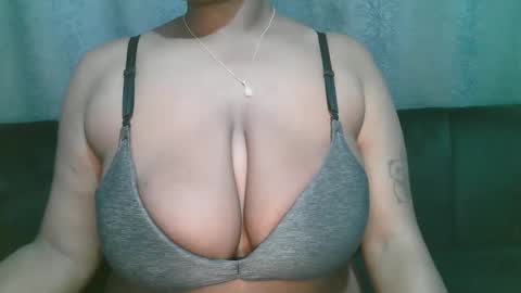 lady_dearra online show from March 7, 2026, 3:14 am