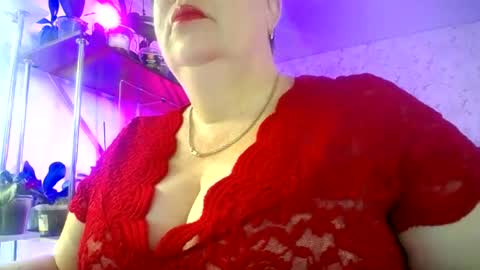 Snapshot of lady_gloria chatting on July 8, 2026, 5:34 am Lady Gloria online show from July 8, 2026, 5:34 am