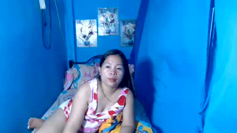 Snapshot of lady_in_bed69 chatting on May 21, 2026, 11:23 pm lady_in_bed69 online show from May 21, 2026, 11:23 pm