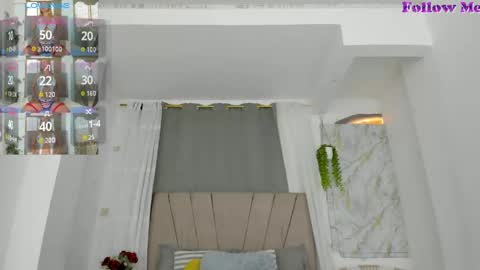 lady_miss___ online show from April 15, 2026, 12:23 pm