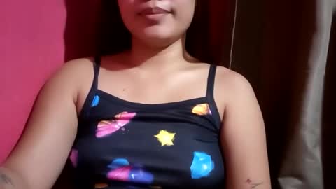 Snapshot of lady_rose19 chatting on May 11, 2026, 5:32 pm kitty online show from May 11, 2026, 5:32 pm