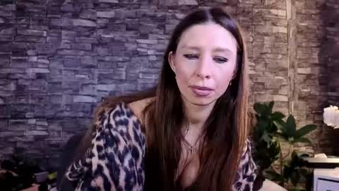 Jenny online show from February 20, 2026, 11:11 am