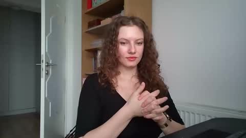 Snapshot of ladyamaradaviss chatting on February 23, 2026, 7:17 am Amara online show from February 23, 2026, 7:17 am