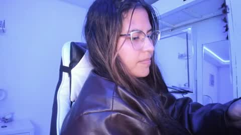 Snapshot of ladybrown_16 chatting on July 7, 2026, 6:47 am Lady online show from July 7, 2026, 6:47 am