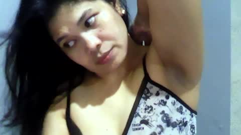 jen-jen online show from April 18, 2026, 12:09 pm