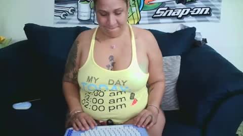 Snapshot of ladycreamypr1 chatting on June 22, 2026, 10:07 pm onlyfans Ladycreamypr online show from June 22, 2026, 10:07 pm