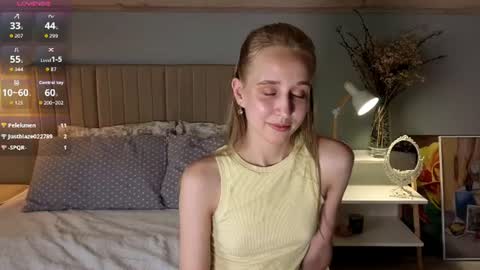 Snapshot of ladyevee chatting on July 10, 2026, 2:30 pm MiaPvt open online show from July 10, 2026, 2:30 pm