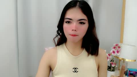 Snapshot of ladyfucker_ chatting on September 18, 2025, 7:10 am ladyfucker_ online show from September 18, 2025, 7:10 am
