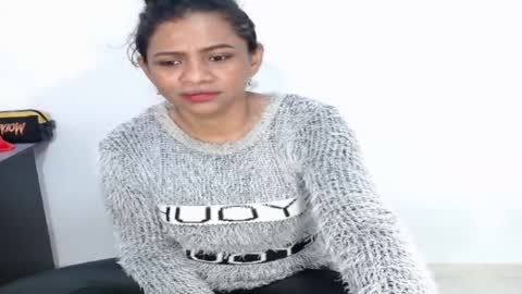 lady online show from December 22, 2025, 8:50 pm