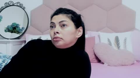 Snapshot of ladyliia chatting on January 30, 2025, 4:37 am Lia online show from January 30, 2025, 4:37 am