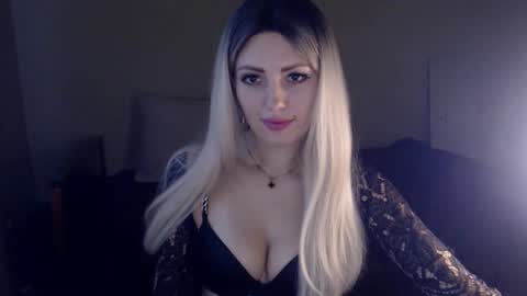 Snapshot of ladymoonlight8 chatting on December 26, 2024, 11:10 am Monika online show from December 26, 2024, 11:10 am