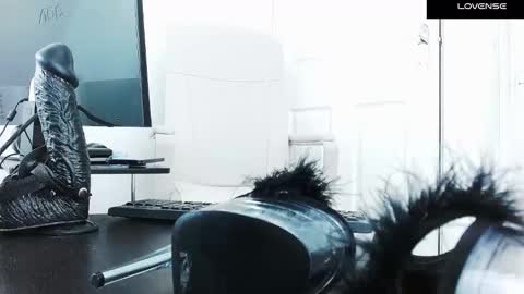 Snapshot of ladyperfection chatting on September 15, 2025, 3:23 pm MistressMILA online show from September 15, 2025, 3:23 pm