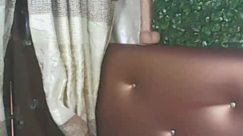 LadyXSnakes online show from February 23, 2026, 5:49 am