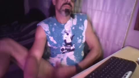 La Genova esta Dura beard boy male dick mastubate latinosexy latinohot latino glasses mature strong stronglegs online show from July 17, 2026, 4:30 am