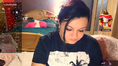 Snapshot of lagerthaa1 chatting on February 7, 2025, 12:20 am Arielle online show from February 7, 2025, 12:20 am