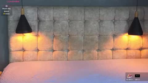    online show from September 8, 2025, 10:20 pm