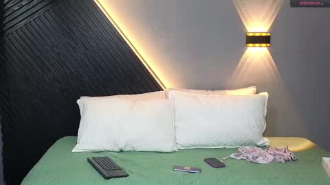    online show from February 20, 2026, 10:43 pm