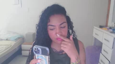 laila_silk online show from June 3, 2026, 1:03 pm