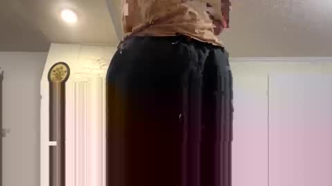 Snapshot of lailajeand chatting on April 4, 2026, 5:49 am lailajeand online show from April 4, 2026, 5:49 am