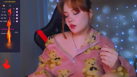 Snapshot of lala_loulou chatting on February 8, 2026, 10:02 pm Nicky online show from February 8, 2026, 10:02 pm