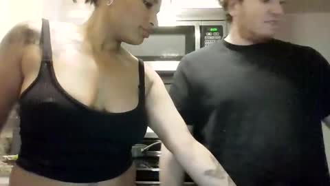 Snapshot of lalove99 chatting on March 28, 2026, 3:39 am LALOVE99 online show from March 28, 2026, 3:39 am