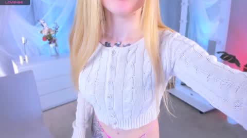 Laly online show from January 28, 2025, 7:00 pm