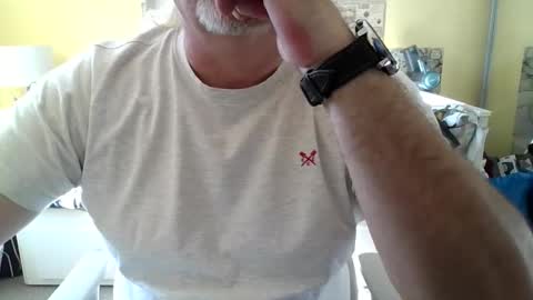 lamabama online show from October 12, 2025, 12:37 pm