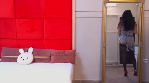 Snapshot of lana_banner chatting on November 23, 2025, 7:19 am LanaBanner online show from November 23, 2025, 7:19 am