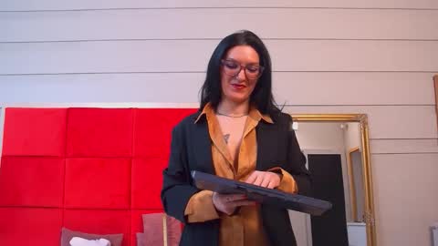 Snapshot of lana_banner chatting on January 8, 2026, 5:43 am LanaBanner online show from January 8, 2026, 5:43 am