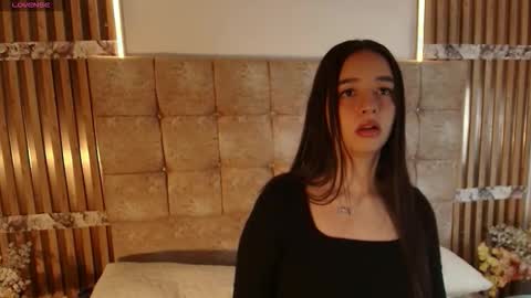 Snapshot of lana_collins_ chatting on February 7, 2026, 5:44 am Lana online show from February 7, 2026, 5:44 am