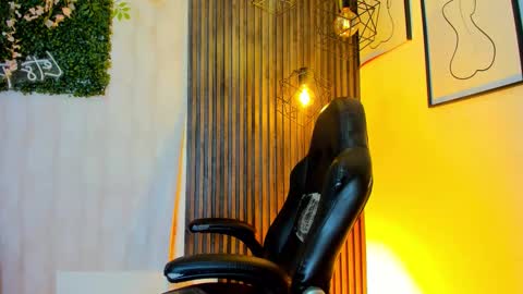 Snapshot of lana_gill chatting on March 2, 2026, 6:48 pm lana_gill online show from March 2, 2026, 6:48 pm